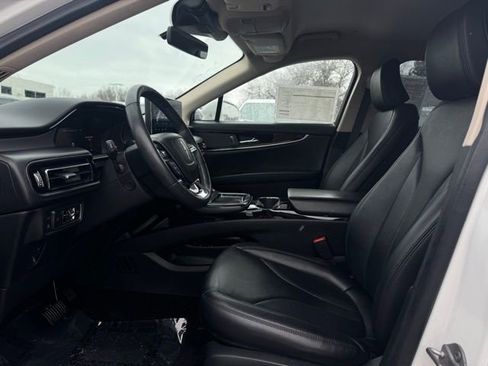 Certified 2022 Lincoln Nautilus AWD w/ Premium Package image 17