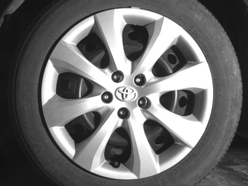 Used 2025 Toyota Corolla LE FWD image 12