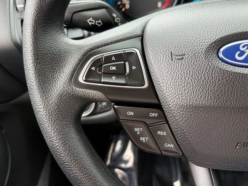 Used 2018 Ford Escape S FWD image 33