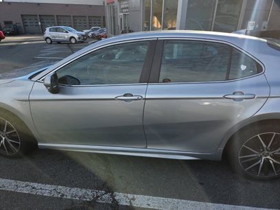 Used 2022 Toyota Camry SE