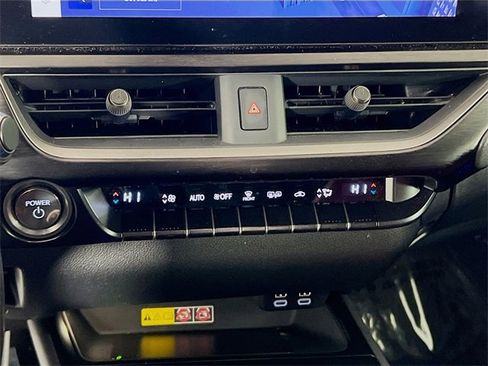 Used 2023 Lexus UX 250h F Sport image 17