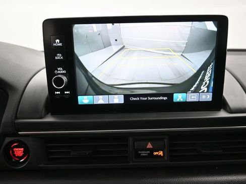 Used 2023 Honda Pilot Touring image 21