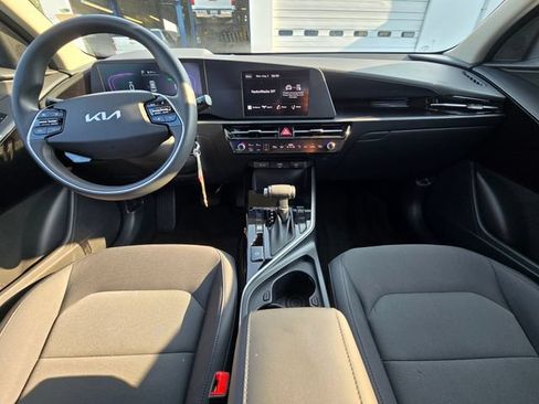 Certified 2026 Kia Niro LX FWD image 19