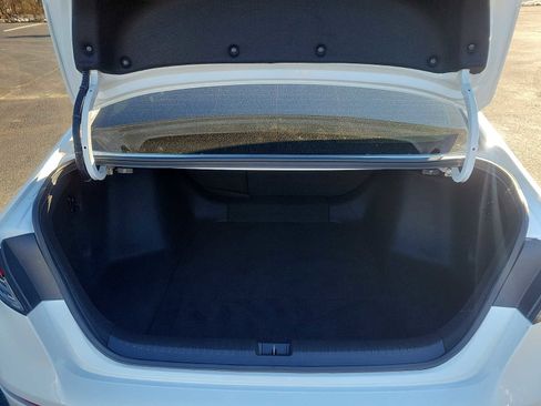 Used 2025 Honda Accord EX-L image 29