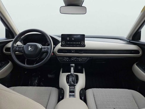 Certified 2024 Honda HR-V LX image 11