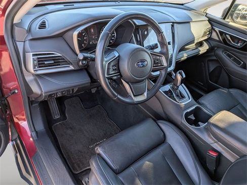 Used 2020 Subaru Outback Limited image 11