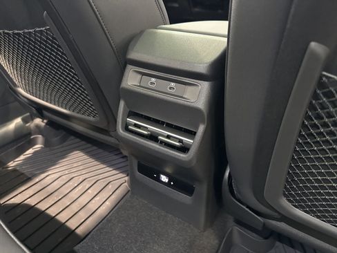 New 2026 Audi Q3 quattro 2.0T AWD/4WD image 49