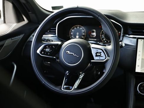 New 2026 Jaguar F-PACE R-Dynamic S image 36