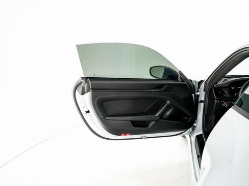 Used 2024 Porsche 911 Carrera GTS image 10