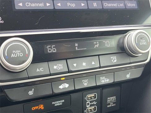 Used 2022 Honda Insight Touring image 34