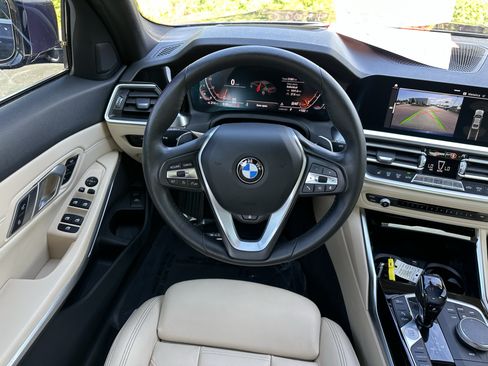 Used 2019 BMW 330i Sedan w/ Premium Package RWD image 12