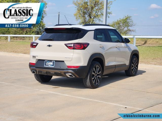 Used 2026 Chevrolet TrailBlazer ACTIV w/ Convenience Package FWD image 9