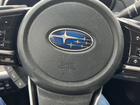 Used 2018 Subaru Outback 2.5i Limited AWD/4WD image 13