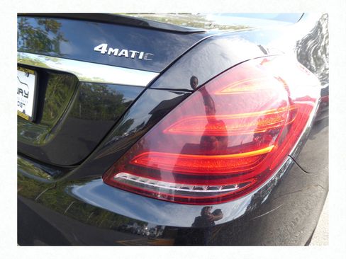 Used 2020 Mercedes-Benz S 560 4MATIC Sedan w/ AMG Line Exterior image 24