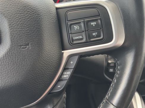 Used 2022 RAM 2500 Big Horn w/ Night Edition AWD/4WD image 14