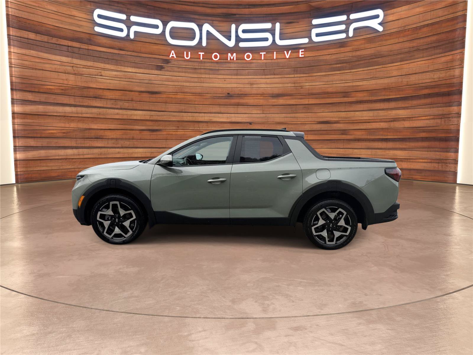 Used 2024 Hyundai Santa Cruz Limited AWD/4WD image 3