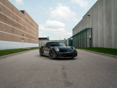 Used 2023 Porsche 911 Targa 4 GTS AWD/4WD image 33