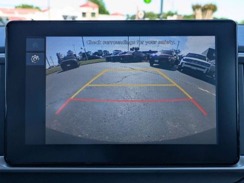Certified 2026 Hyundai Venue SEL FWD image 21