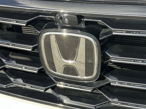 Used 2024 Honda Pilot TrailSport image 30