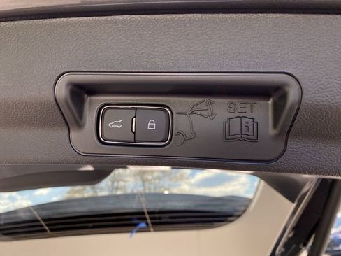 New 2026 Ford Explorer Active image 16