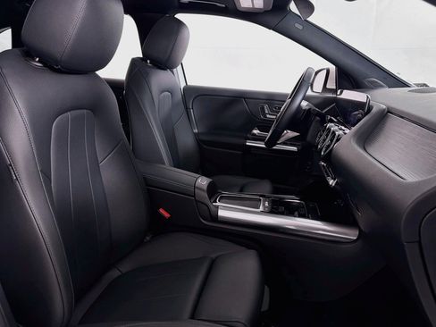 Certified 2026 Mercedes-Benz GLA 250 image 7