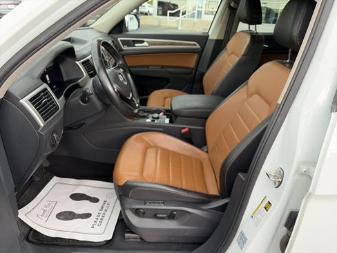 Used 2019 Volkswagen Atlas SEL Premium AWD/4WD image 12