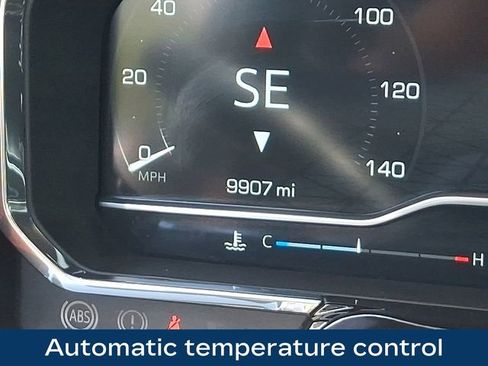 Used 2023 GMC Sierra 1500 Elevation AWD/4WD image 6
