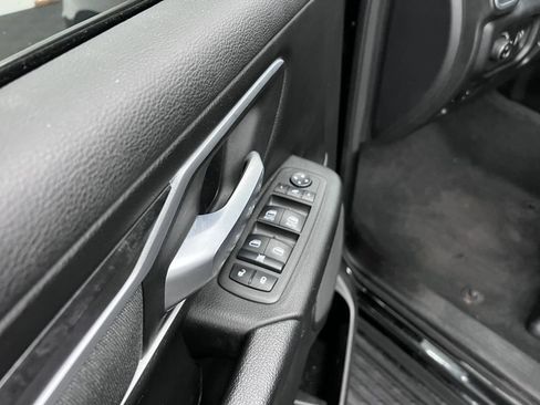Used 2022 RAM 1500 Big Horn AWD/4WD image 12