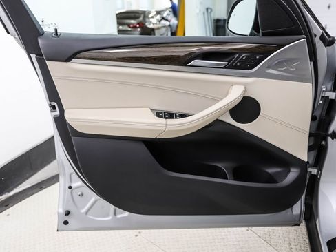 Used 2018 BMW X3 xDrive30i image 9