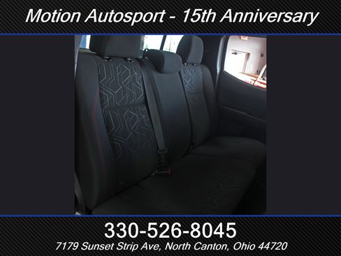 Used 2017 Toyota Tacoma TRD Off-Road w/ Premium & Technology Package image 42