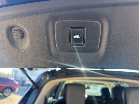 Used 2015 INFINITI QX60 AWD w/ Premium Plus Package image 13