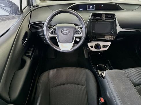 Used 2019 Toyota Prius Prime Plus FWD image 10