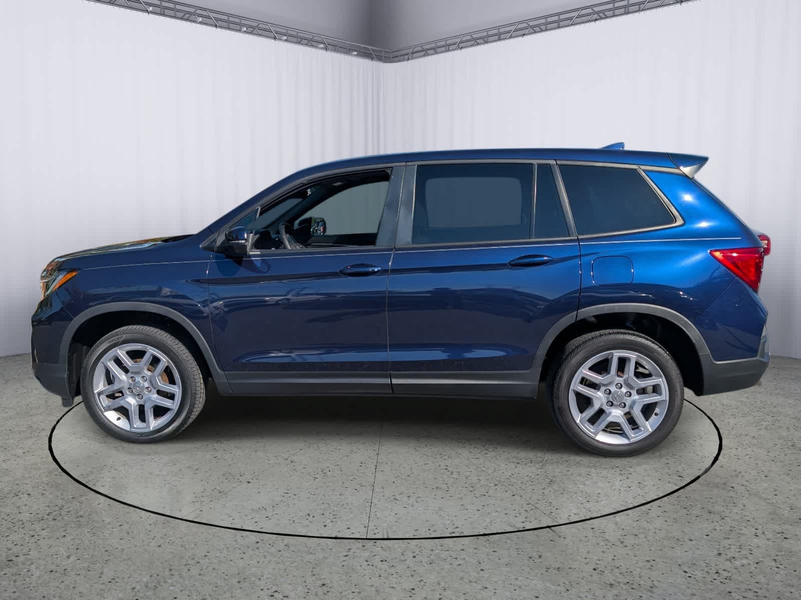Certified 2024 Honda Passport EX-L image 6