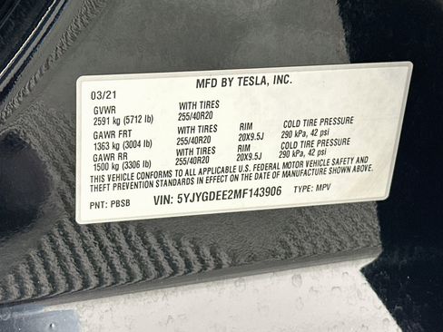 Used 2021 Tesla Model Y Long Range AWD/4WD image 12