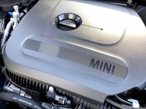 New 2026 MINI Cooper 2-Door Hardtop image 17
