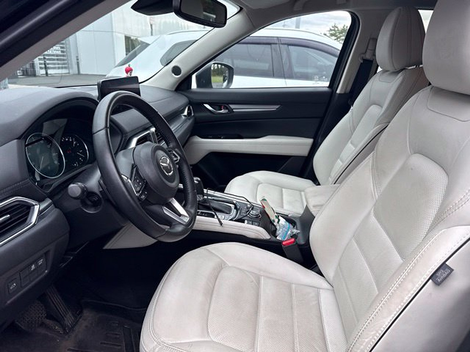 Used 2024 MAZDA CX-5 AWD 2.5 S w/ Premium Plus Pkg image 3