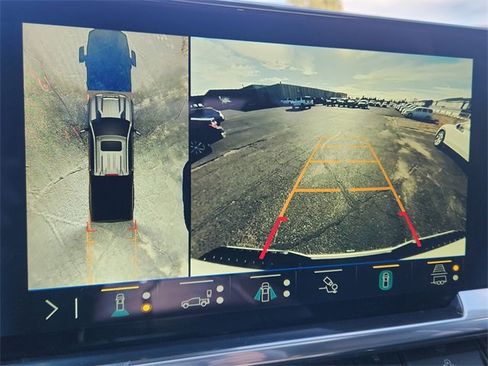 Used 2024 Chevrolet Silverado 3500 LTZ w/ LTZ Plus Package image 22