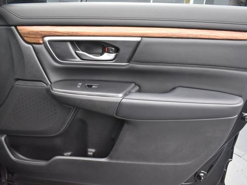 Used 2021 Honda CR-V Touring image 30