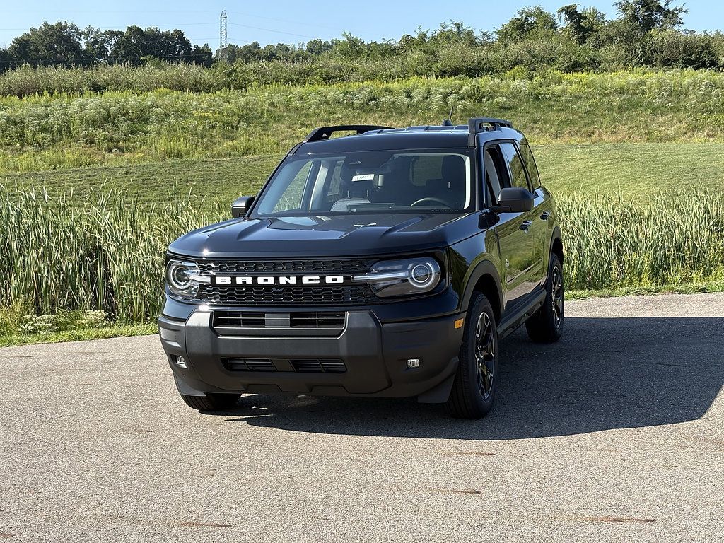 New 2026 Ford Bronco Sport Outer Banks AWD/4WD image 1