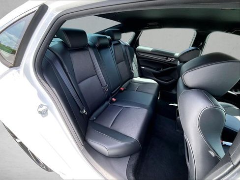 Used 2021 Honda Accord Sport image 29