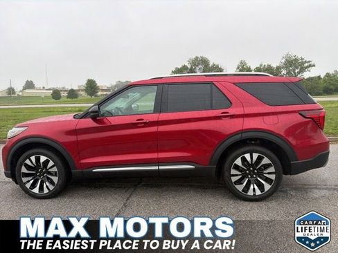 New 2026 Ford Explorer Platinum w/ LUX Leather Package AWD/4WD image 10