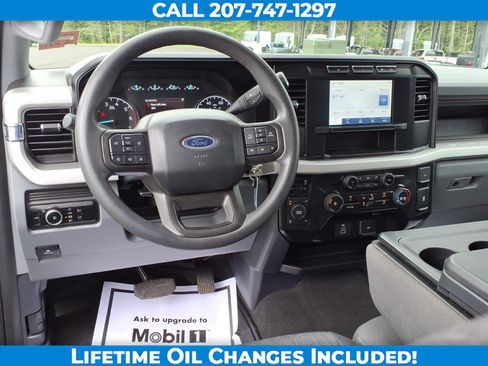 Used 2024 Ford F250 XL w/ STX Appearance Package AWD/4WD image 14