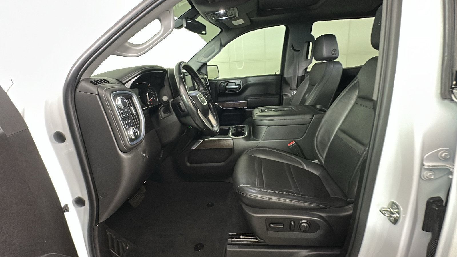 Used 2021 GMC Sierra 1500 Denali AWD/4WD image 14
