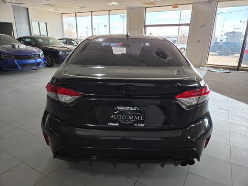 Used 2020 Toyota Corolla SE image 5