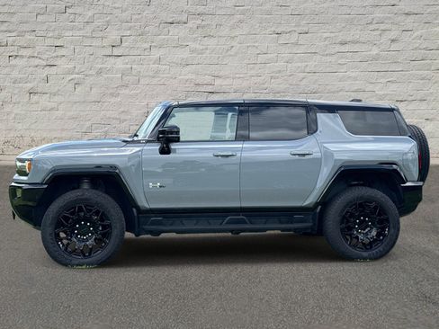 Used 2026 GMC Hummer EV SUV AWD/4WD image 2