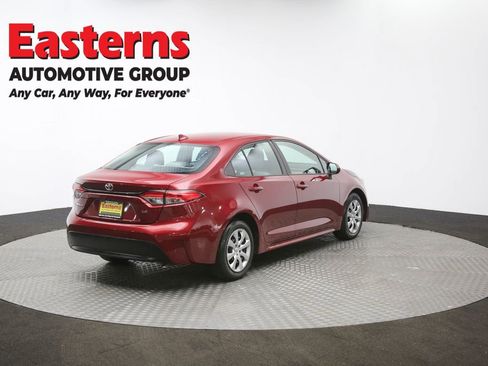 Used 2024 Toyota Corolla LE FWD image 38