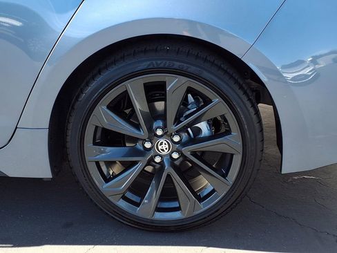 Certified 2025 Toyota Corolla SE w/ SE Premium Package image 4