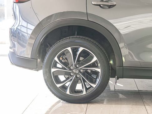 Used 2023 MAZDA CX-5 AWD 2.5 S w/ Premium Package image 12