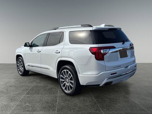 Used 2023 GMC Acadia Denali w/ Denali Ultimate Package AWD/4WD image 6