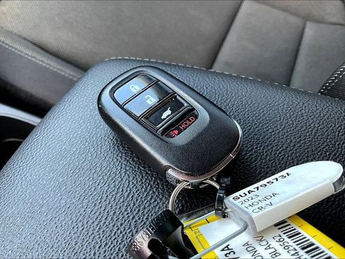 Used 2023 Honda CR-V LX image 11